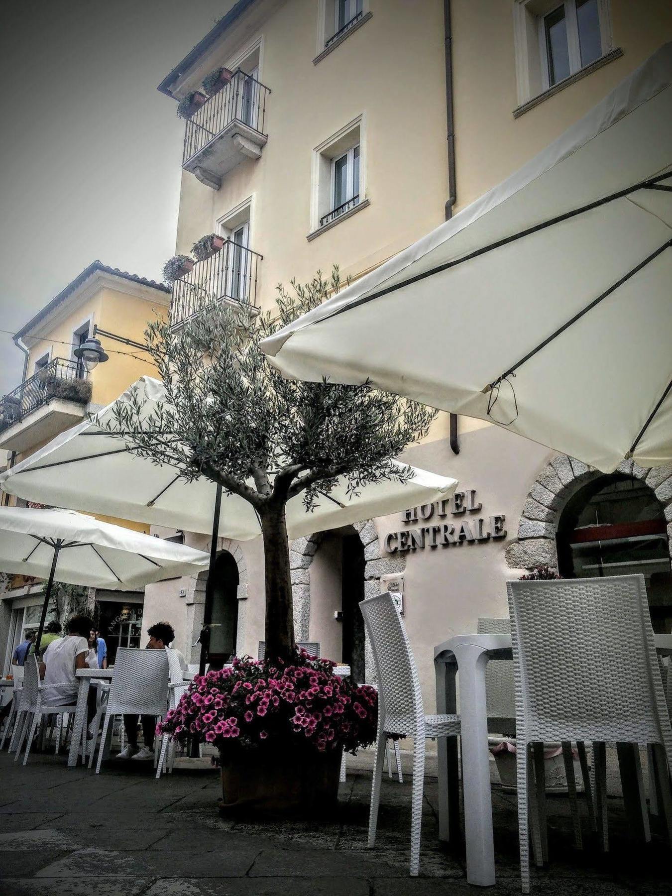 Hotel Centrale Olbia Ngoại thất bức ảnh